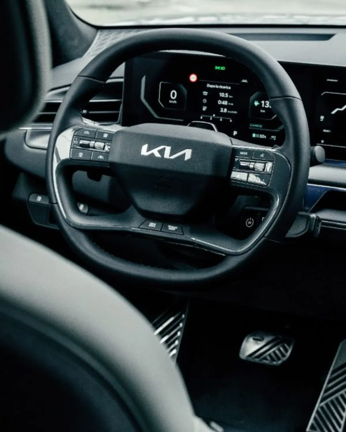 Kia EV9 nuova a Bologna (8)