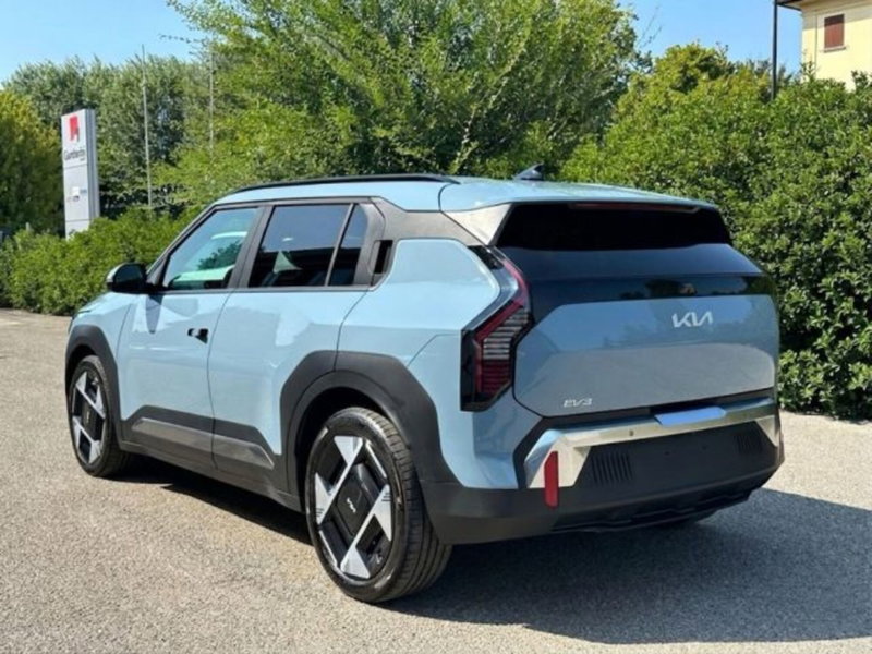 Kia EV3 nuova a Bologna (4)