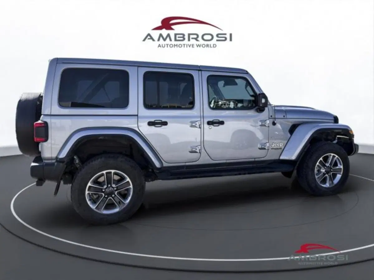 Jeep Wrangler Unlimited usata a Perugia (5)