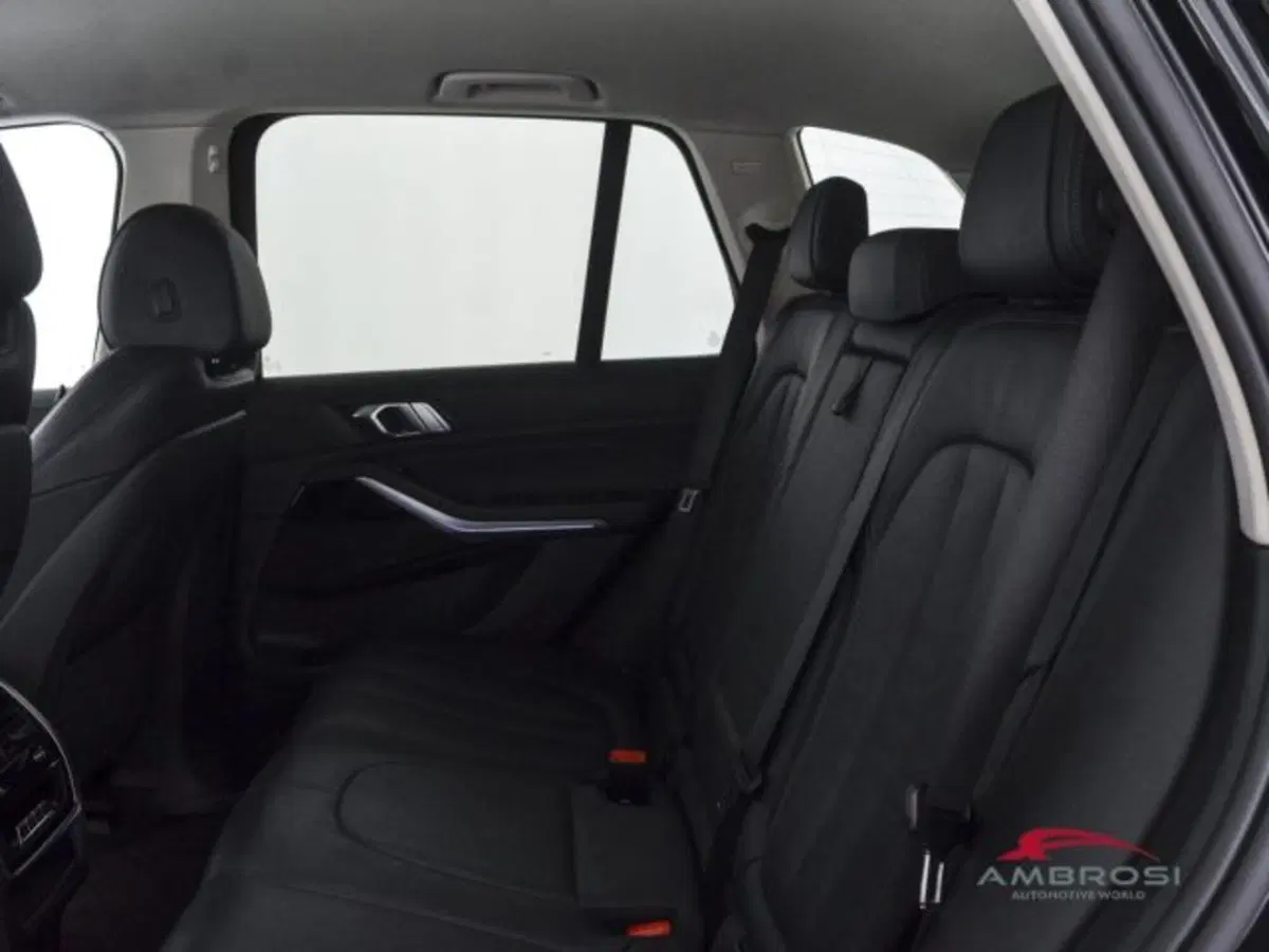 BMW X5 usata a Perugia (10)