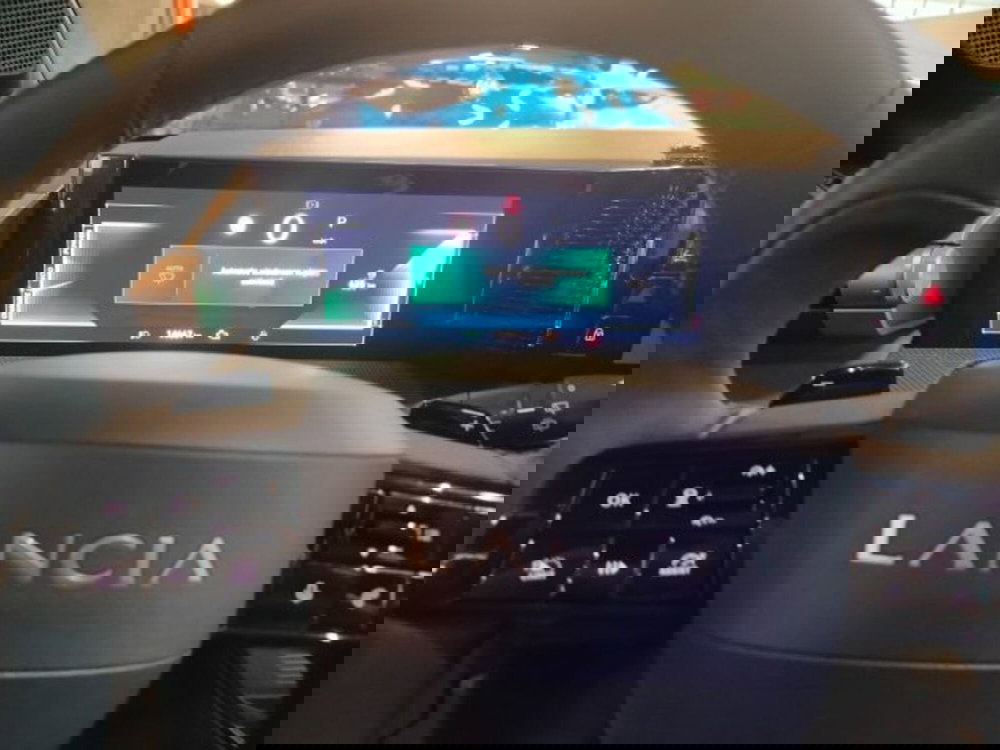 Lancia Ypsilon usata a Forlì-Cesena (18)