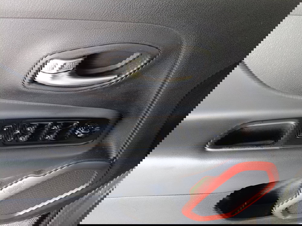 Jeep Renegade usata a Ascoli Piceno (19)