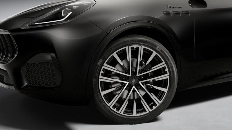 Maserati Grecale nuova a Perugia (4)