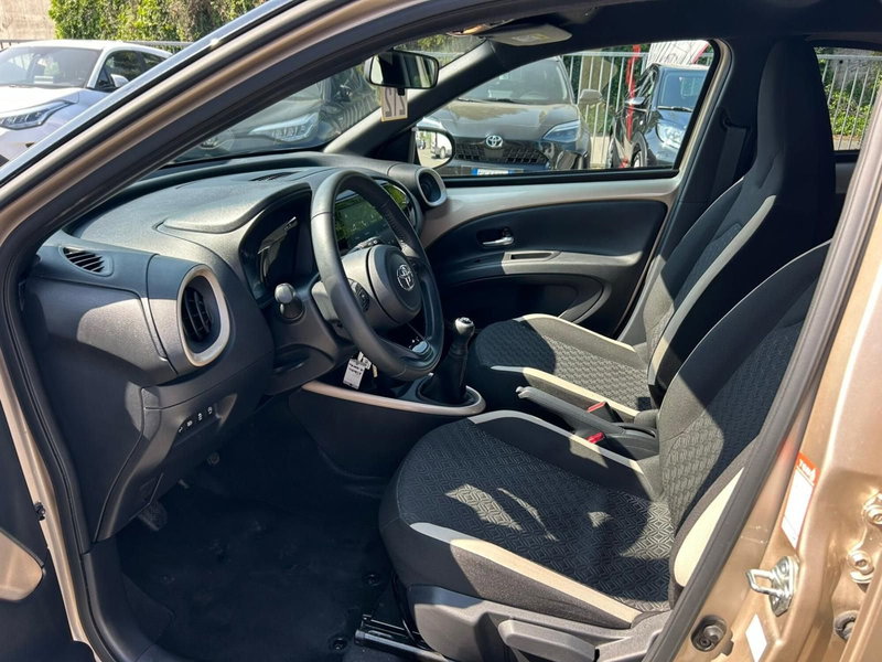 Toyota Aygo X usata a Piacenza (11)
