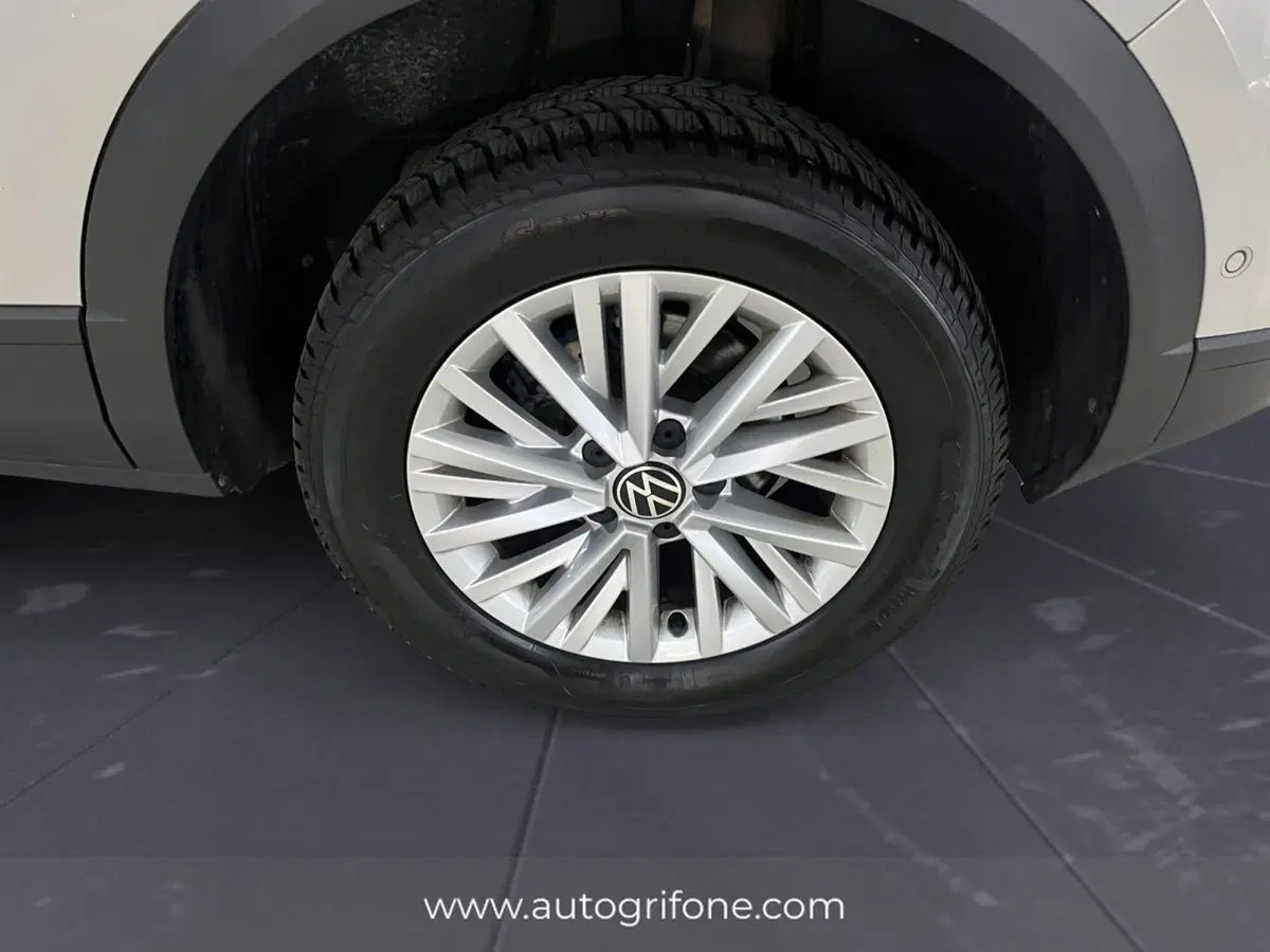 Volkswagen T-Roc usata a Modena (14)