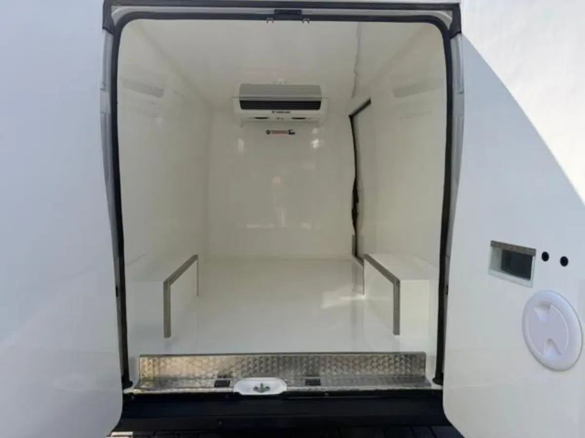 Opel Movano Furgone usata a Salerno (19)
