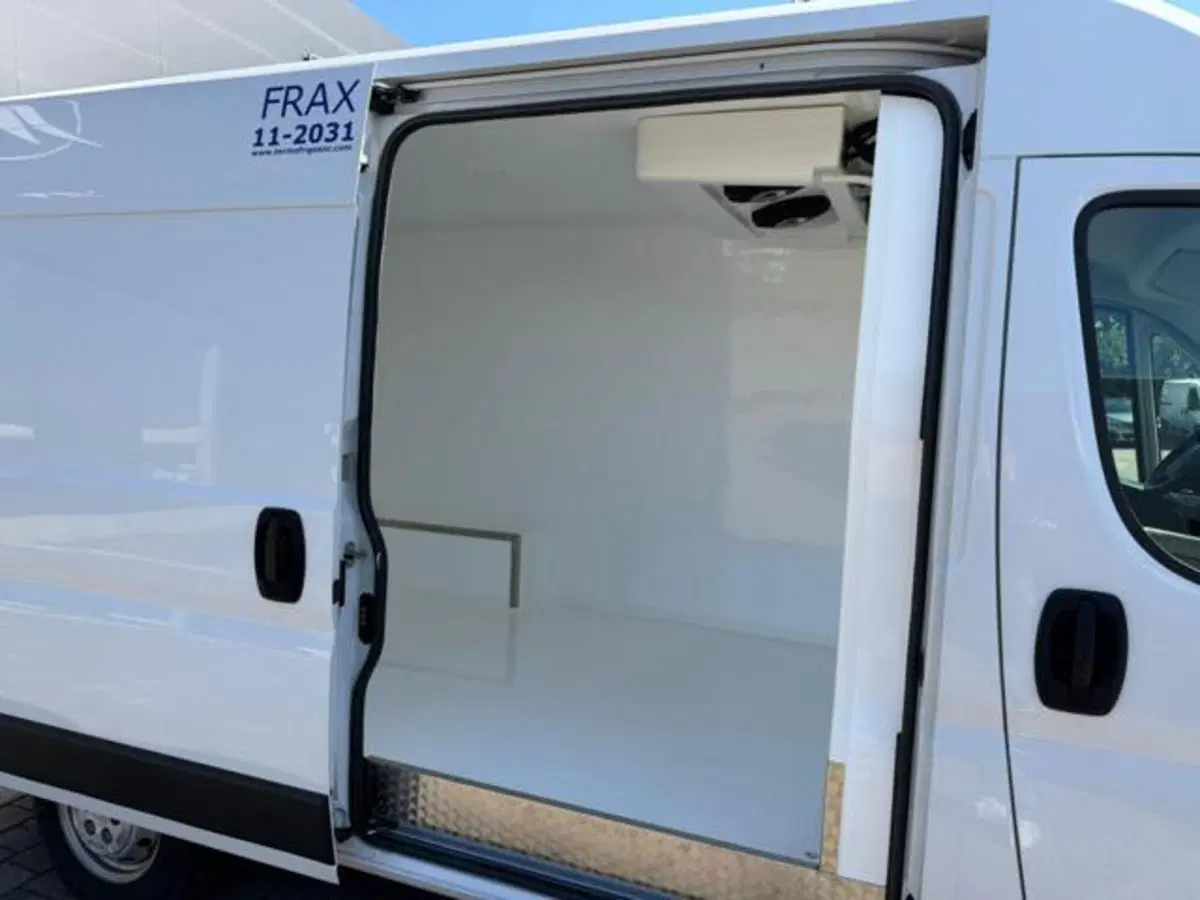Opel Movano Furgone usata a Salerno (20)