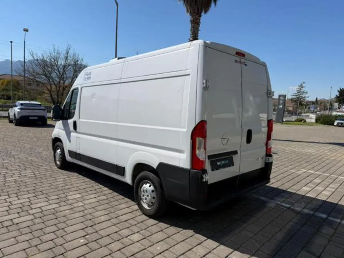 Opel Movano Furgone usata a Salerno (4)