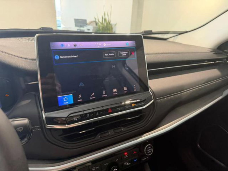 Jeep Compass usata a Salerno (16)