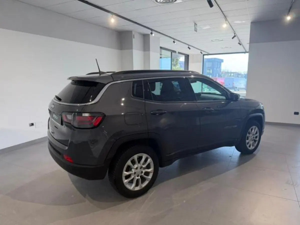 Jeep Compass usata a Salerno (4)