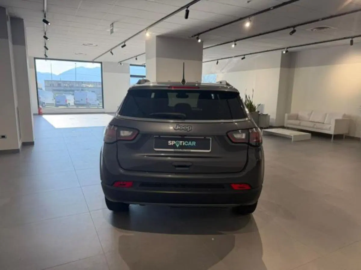 Jeep Compass usata a Salerno (5)