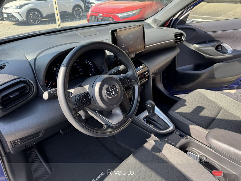 Toyota Yaris Cross usata a Como (10)