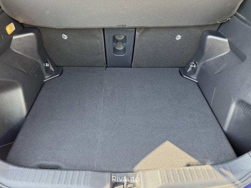 Toyota Yaris Cross usata a Como (12)