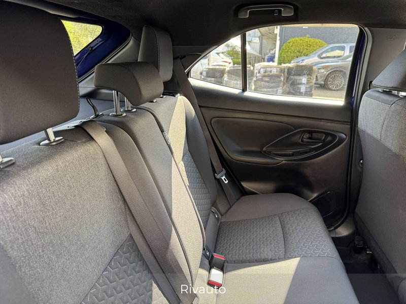 Toyota Yaris Cross usata a Como (7)