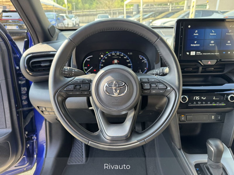 Toyota Yaris Cross usata a Como (9)