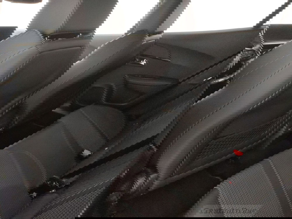 Peugeot 2008 usata a Caserta (17)