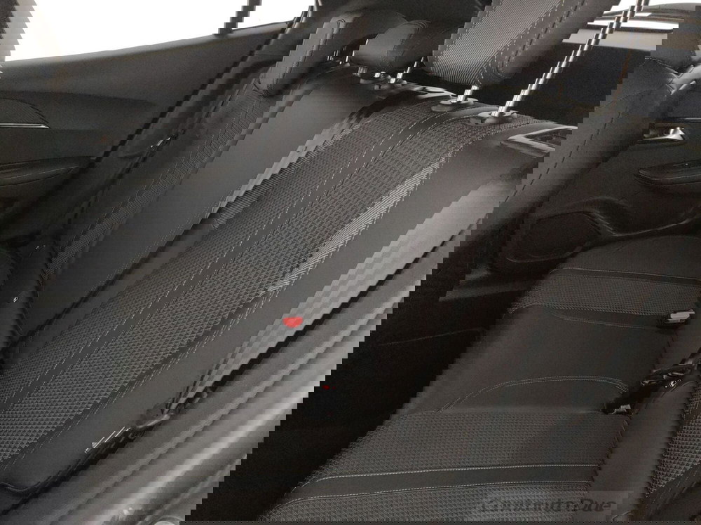 Peugeot 2008 usata a Caserta (18)