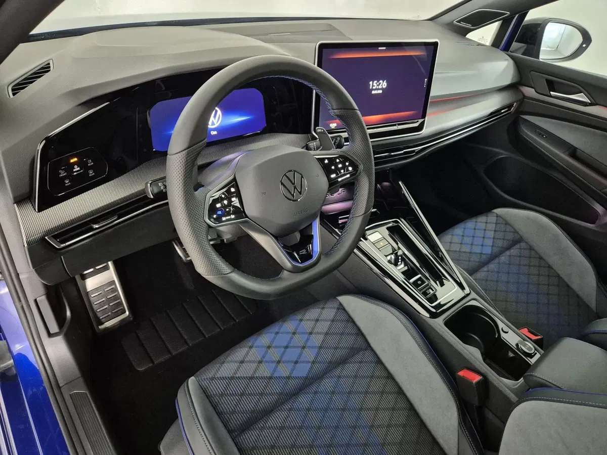 Volkswagen Golf usata a Torino (6)