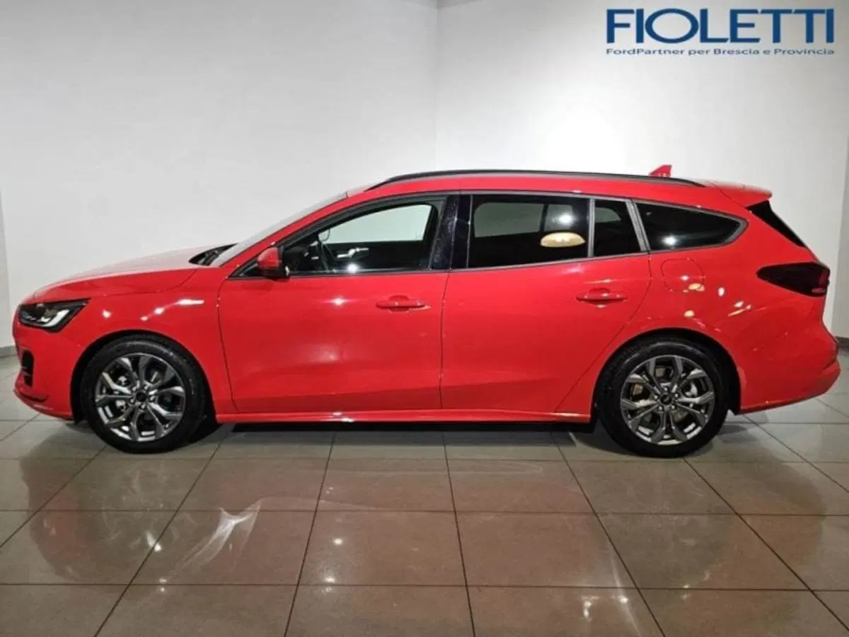 Ford Focus Station Wagon usata a Brescia (4)