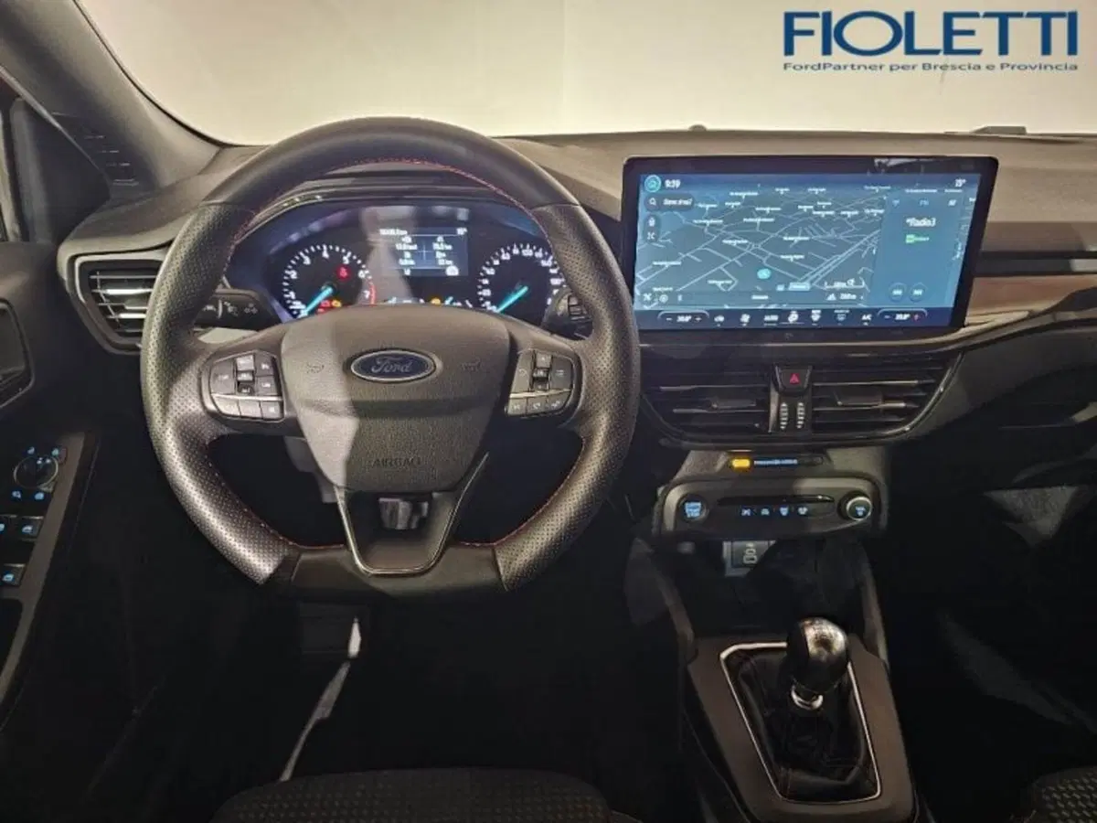 Ford Focus Station Wagon usata a Brescia (7)