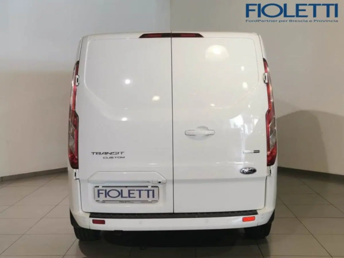 Ford Transit Custom Furgone usata a Brescia (5)