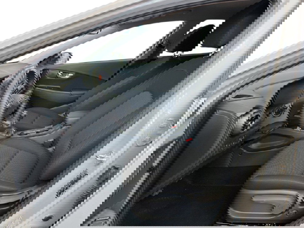 Hyundai Kona usata a Torino (8)