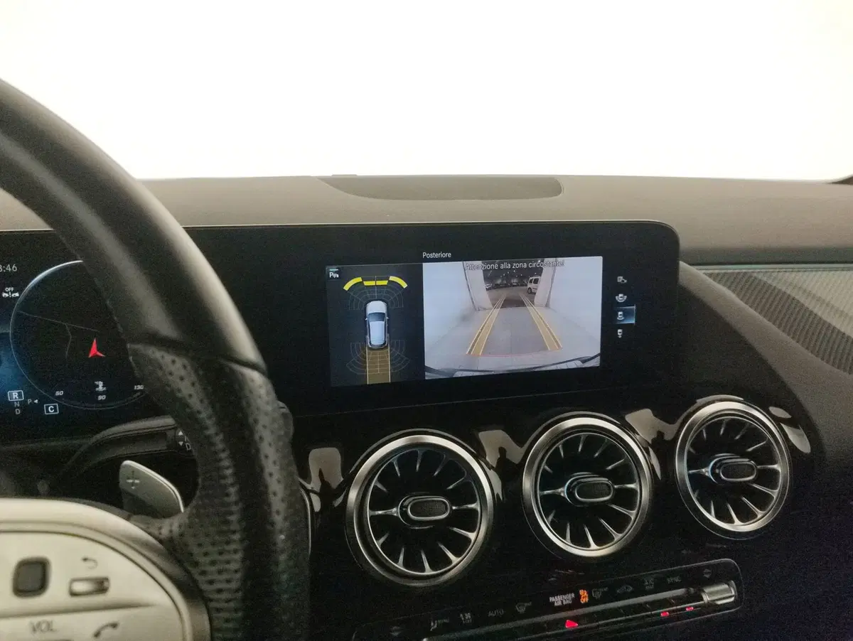 Mercedes-Benz GLA SUV usata a Alessandria (13)