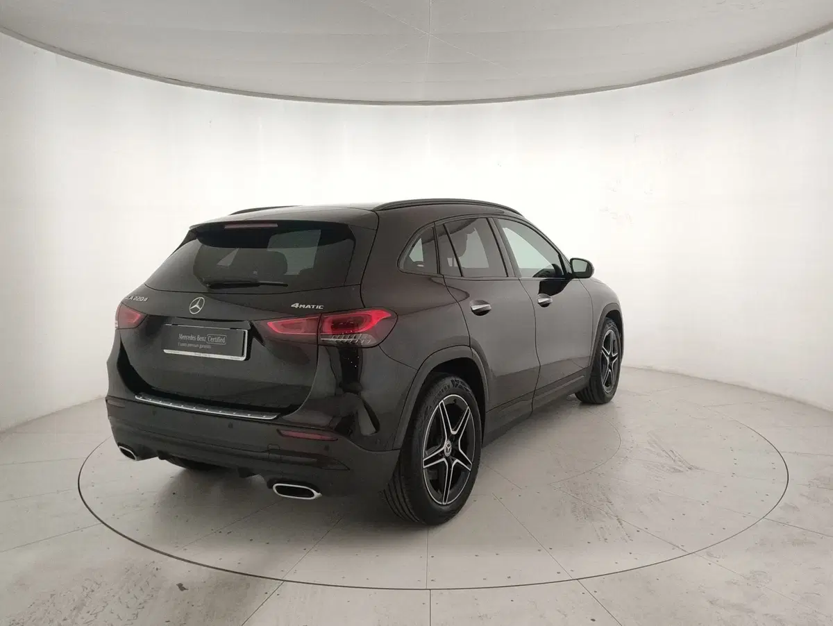 Mercedes-Benz GLA SUV usata a Alessandria (4)