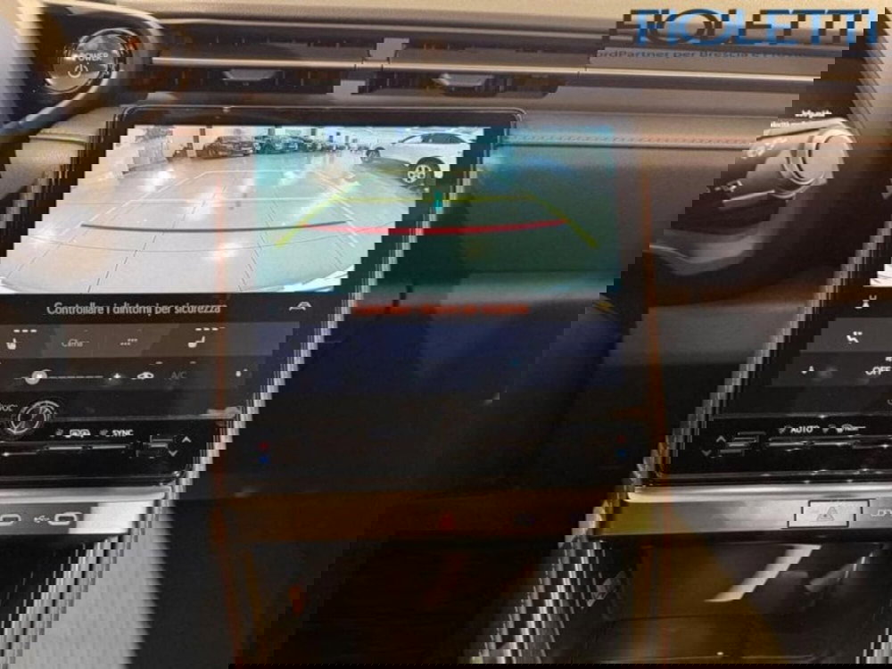 Lexus LBX usata a Brescia (10)