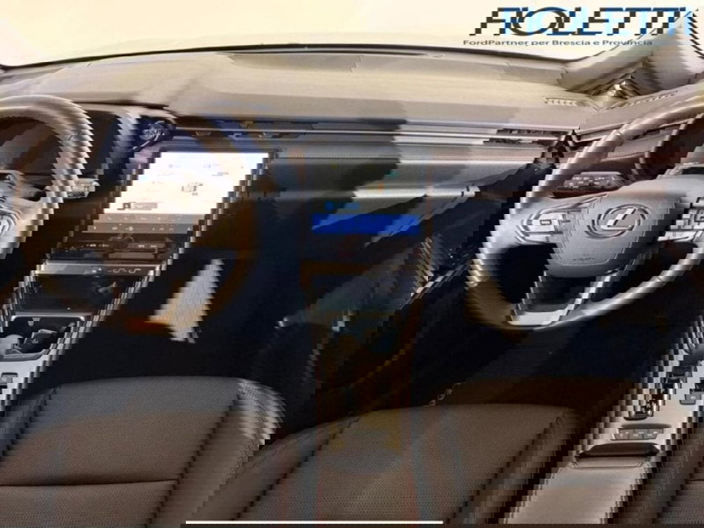 Lexus LBX usata a Brescia (6)