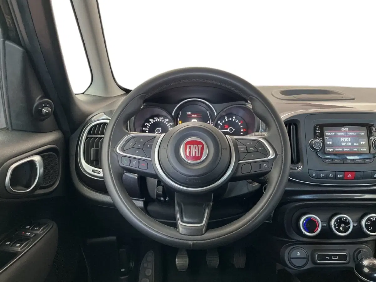 Fiat 500L usata a Torino (10)