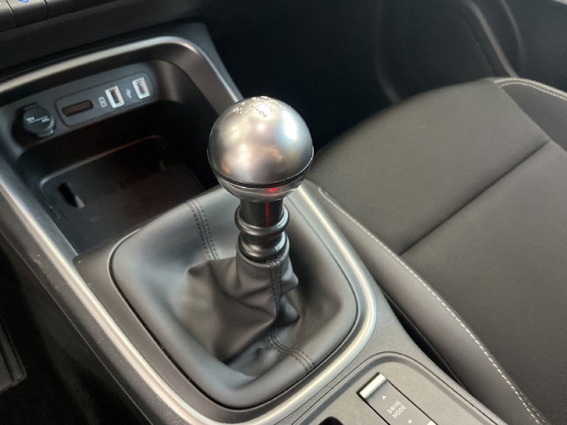 Jeep Avenger usata a Torino (13)