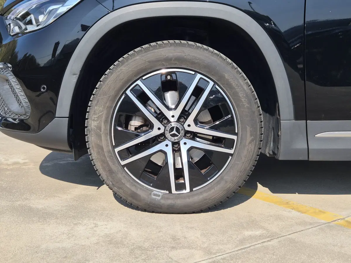 Mercedes-Benz GLA SUV usata  (13)