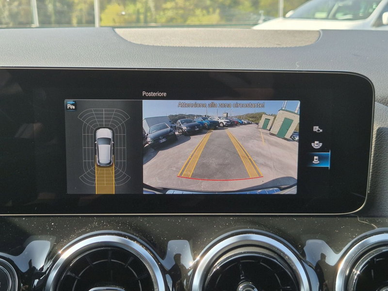 Mercedes-Benz GLA SUV usata  (15)