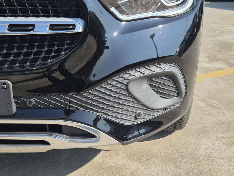 Mercedes-Benz GLA SUV usata  (20)