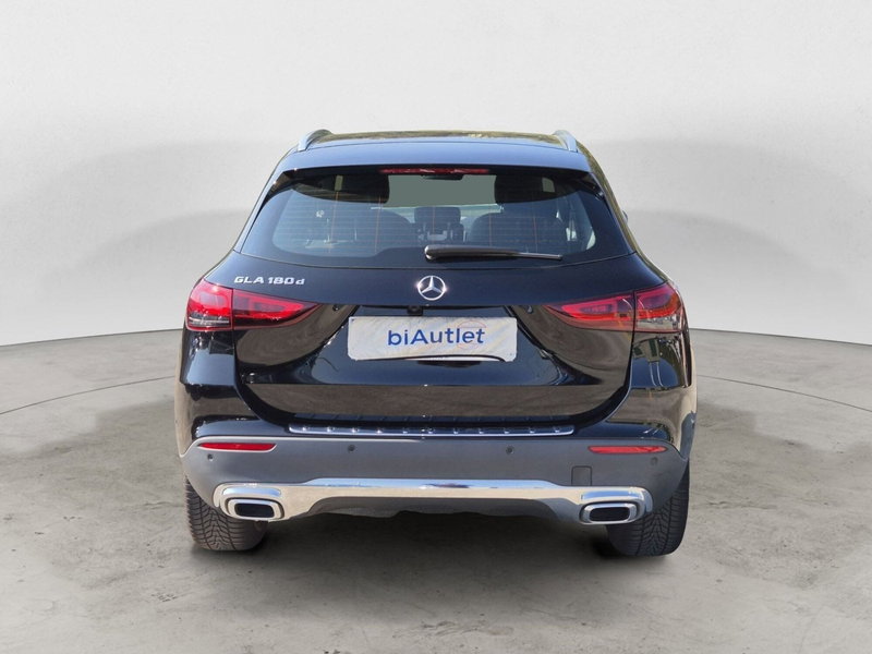 Mercedes-Benz GLA SUV usata  (3)