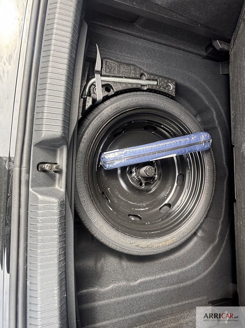 Volkswagen Golf nuova a Bergamo (5)