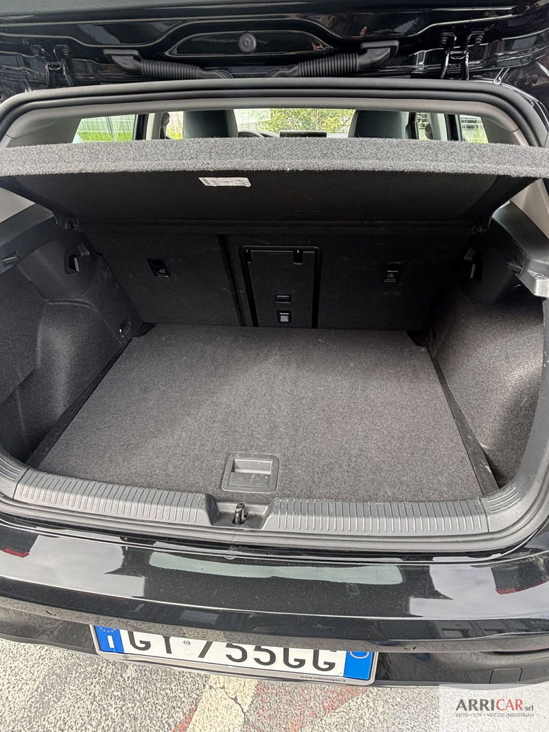 Volkswagen Golf nuova a Bergamo (6)