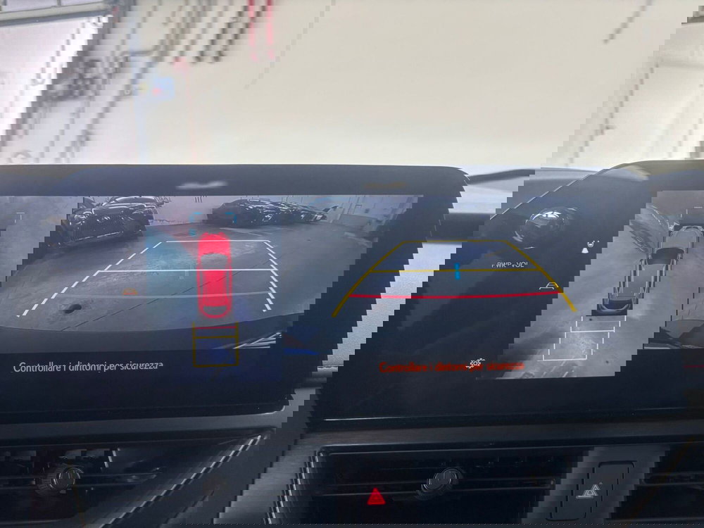 Lexus UX usata a Venezia (14)