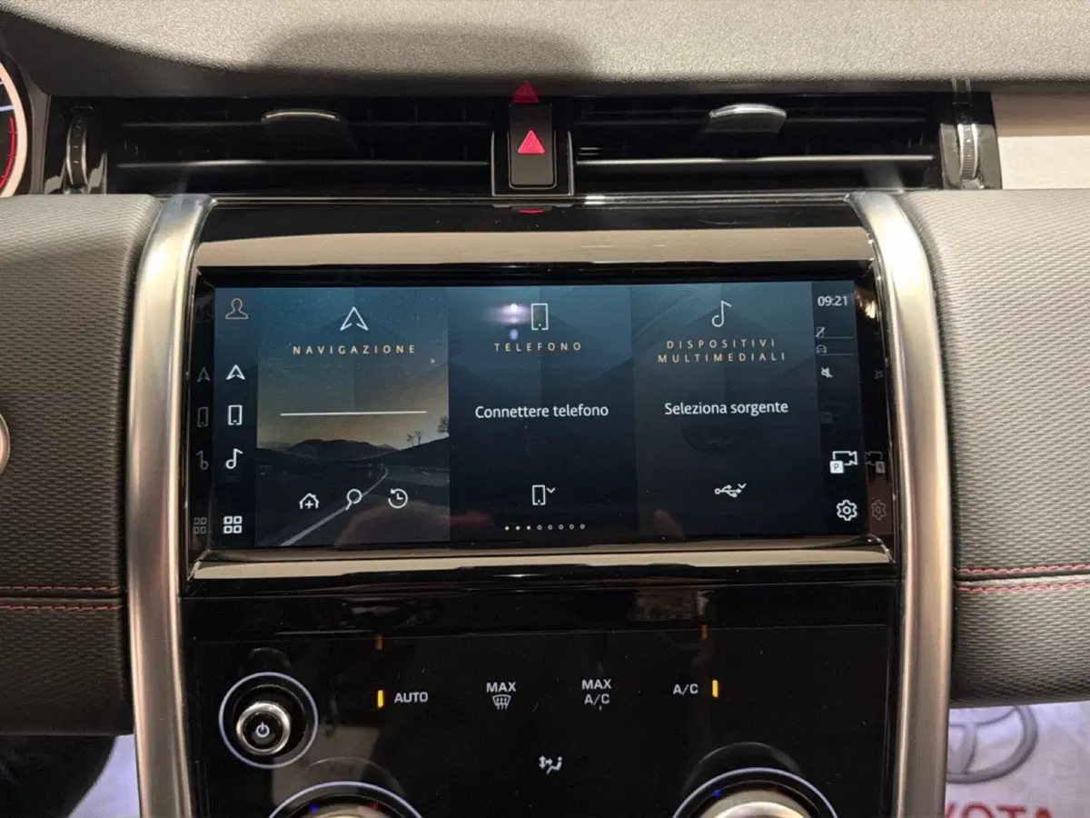 Land Rover Discovery Sport usata a Siracusa (11)