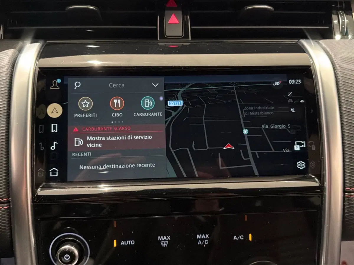 Land Rover Discovery Sport usata a Siracusa (12)