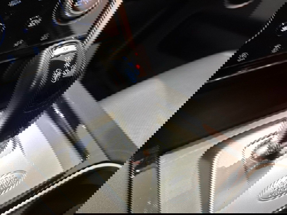 Land Rover Discovery Sport usata a Siracusa (14)