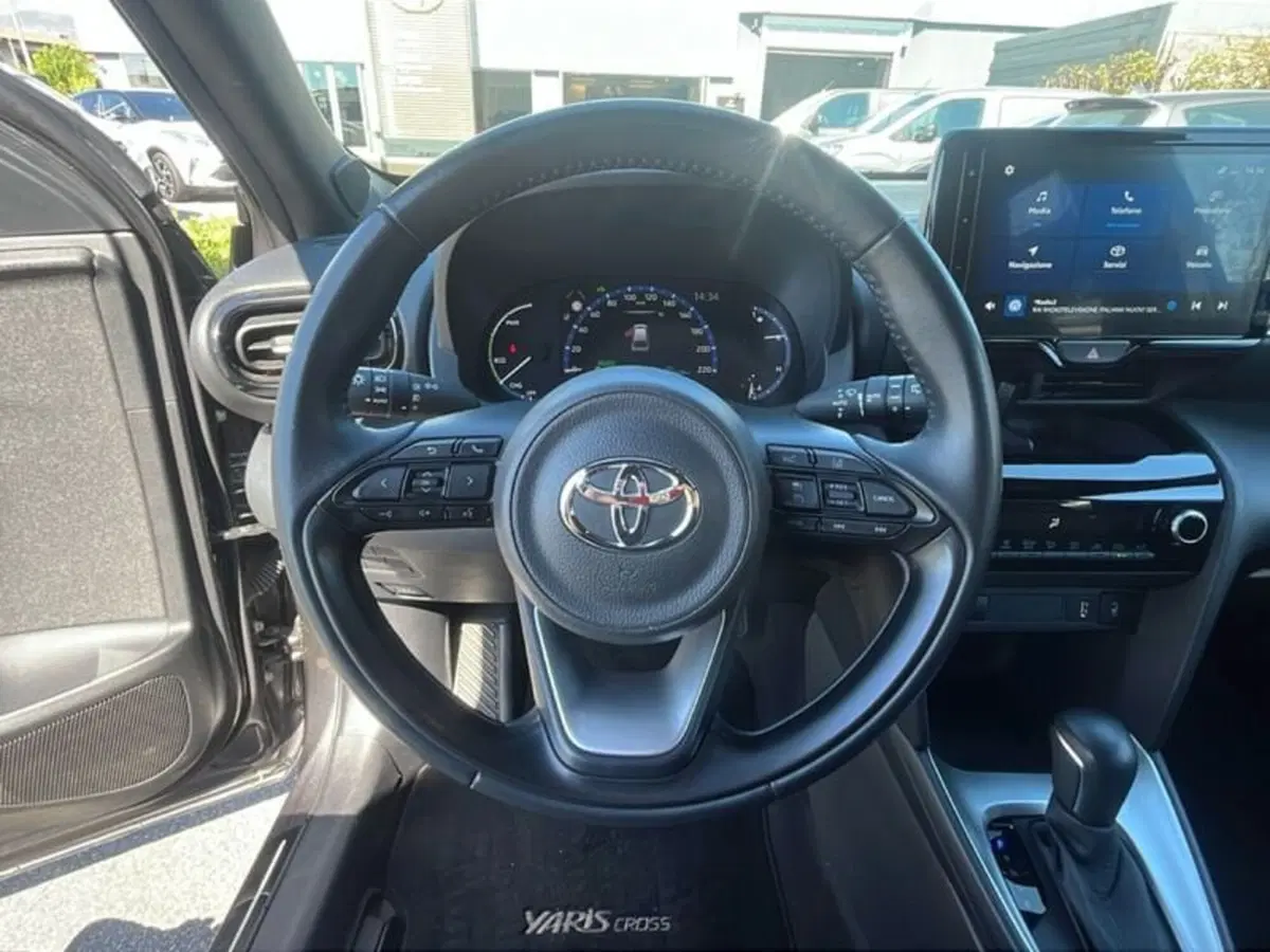 Toyota Yaris Cross usata a Vicenza (13)
