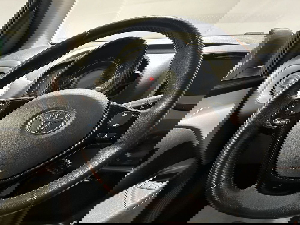 Toyota Aygo usata a Milano (10)