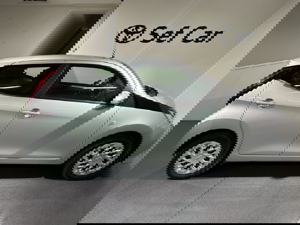 Toyota Aygo usata a Milano (14)