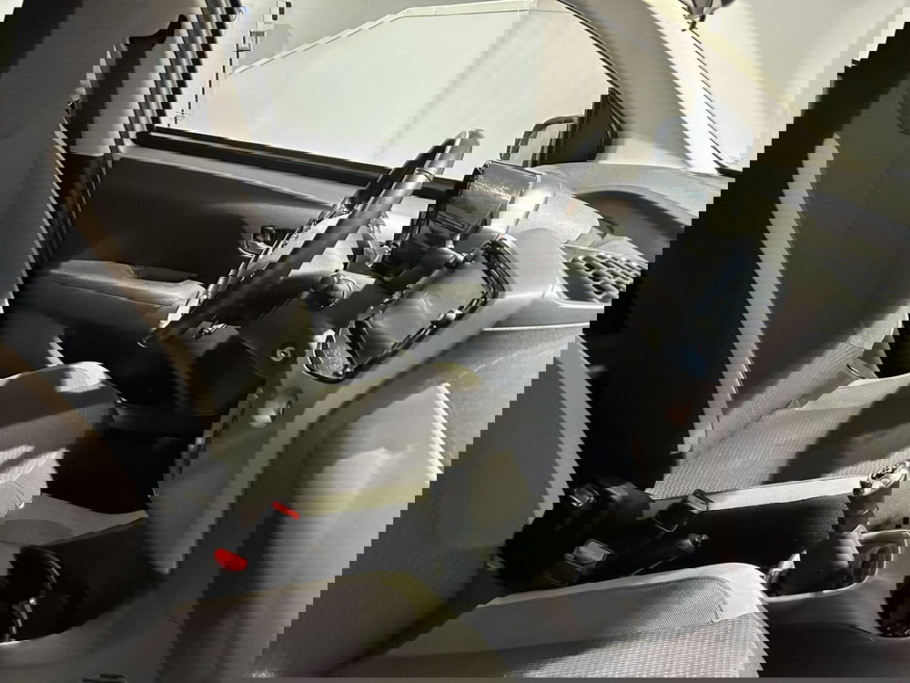 Toyota Aygo usata a Milano (7)