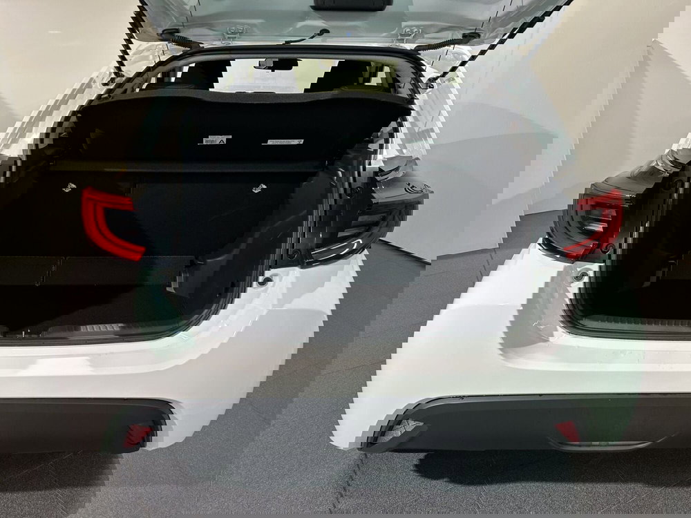 Toyota Yaris usata a Milano (11)