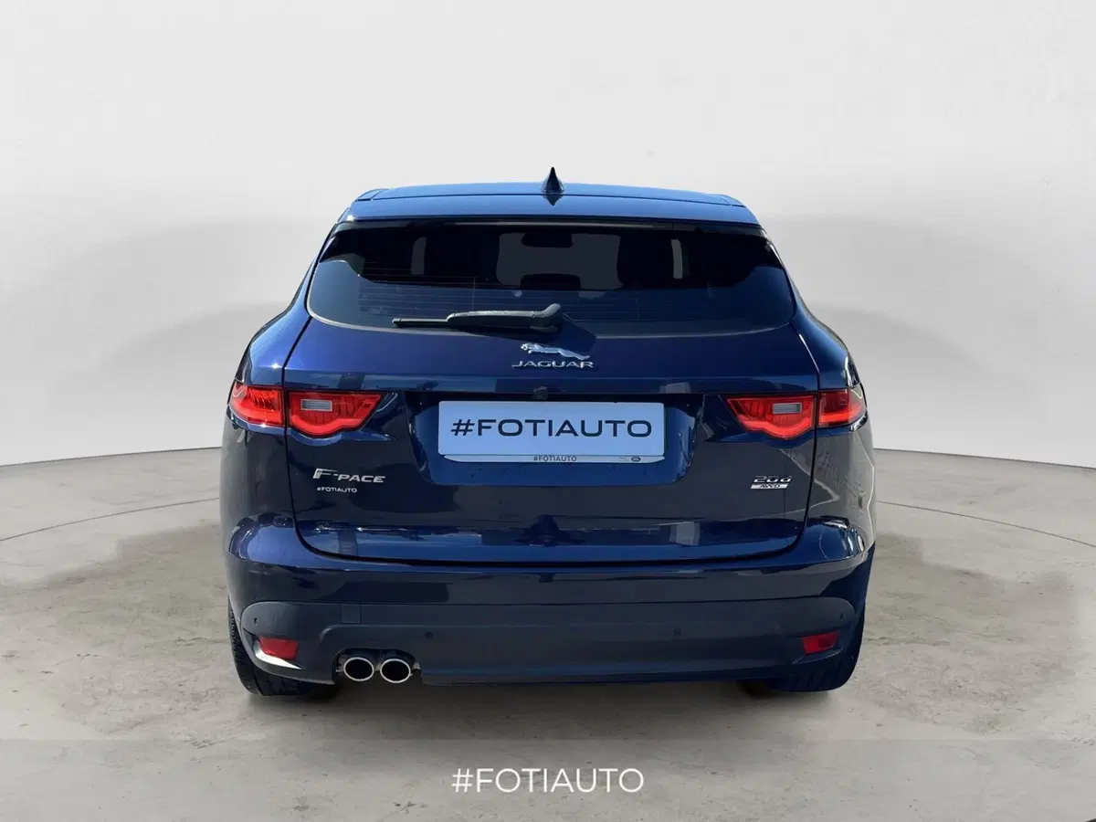 Jaguar F-Pace usata a Catania (7)