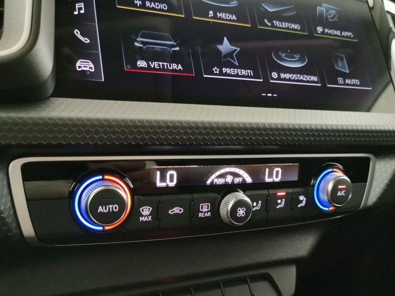 Audi A1 allstreet usata a Chieti (15)