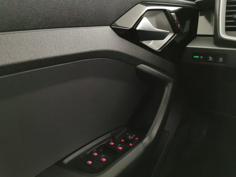 Audi A1 allstreet usata a Chieti (20)